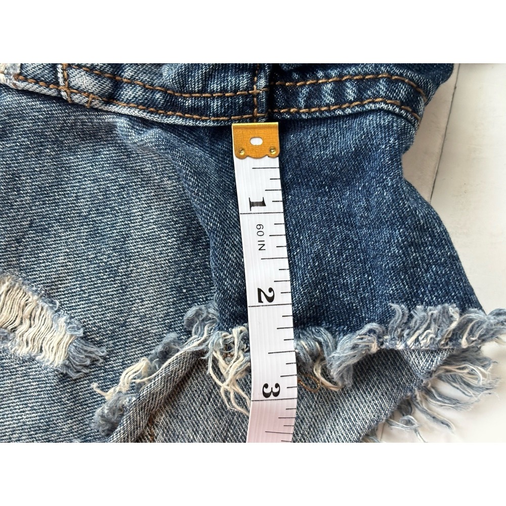 FREE PEOPLE Women's Raw Hem Short Denim Shorts Size 27 Button-Fly Boho Festival - Picture 8 of 9